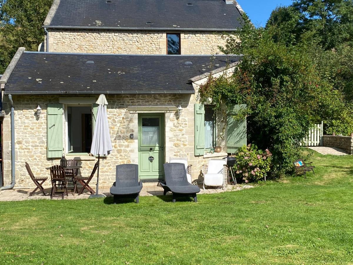 Les 2 Gites Des Chambres De Capucine Carcagny ภายนอก รูปภาพ