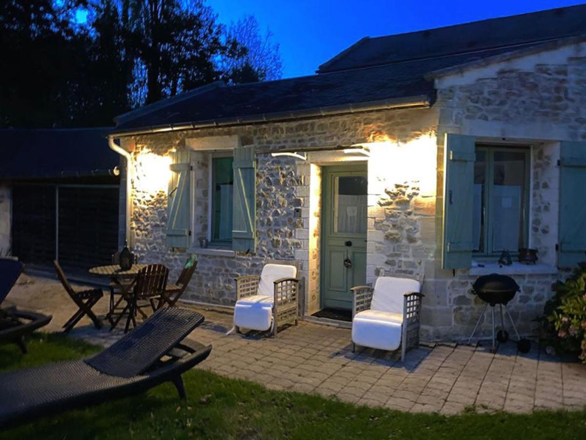 Les 2 Gites Des Chambres De Capucine Carcagny ภายนอก รูปภาพ