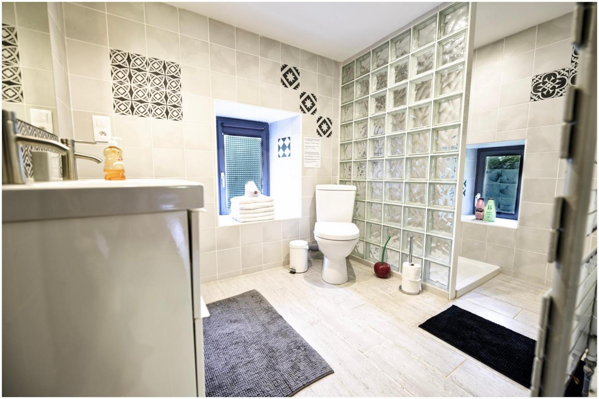 Les 2 Gites Des Chambres De Capucine Carcagny ห้อง รูปภาพ